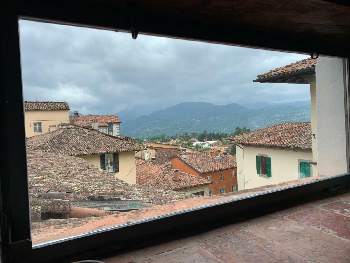 Una Terrazza Nel Centro Storico Βίλα Barga Εξωτερικό φωτογραφία